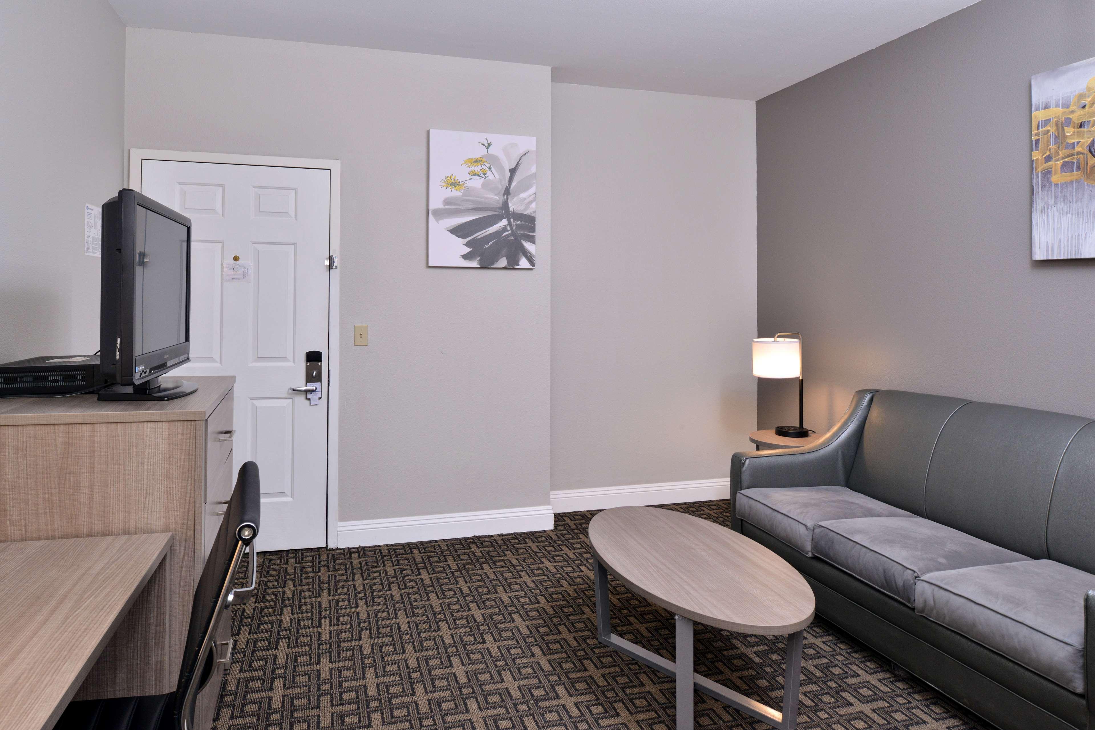 Best Western Kettleman City Inn & Suites Екстериор снимка