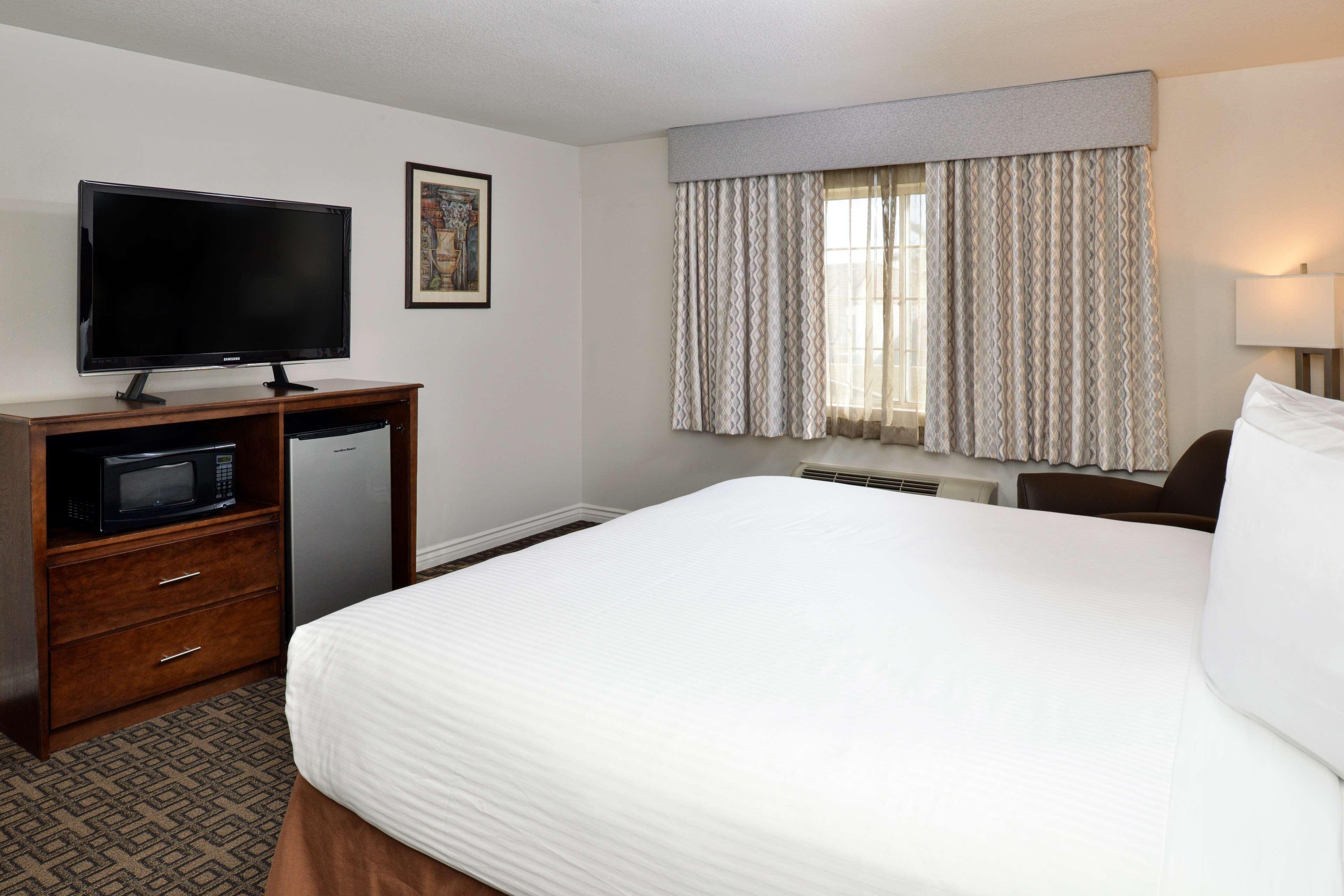 Best Western Kettleman City Inn & Suites Екстериор снимка