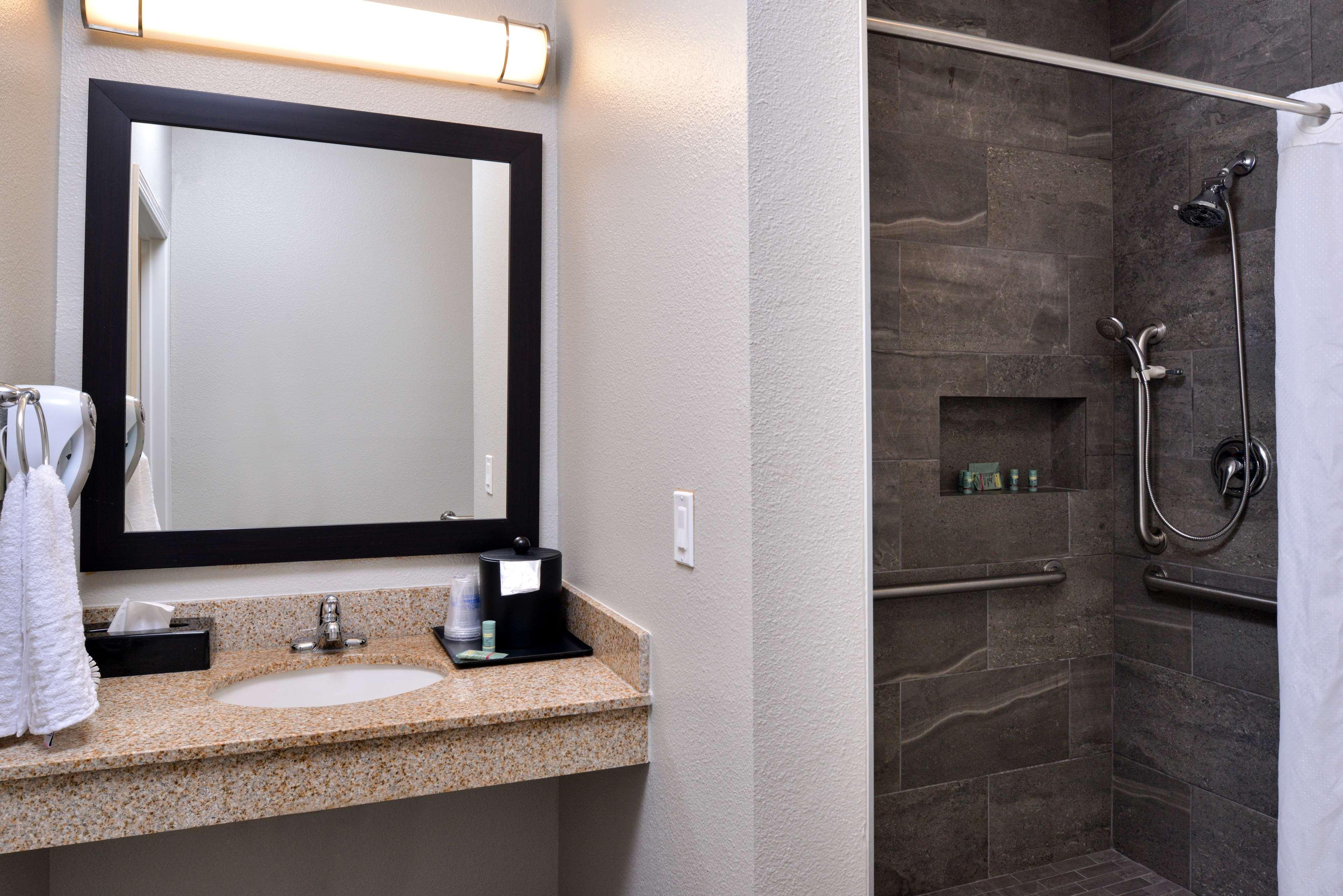 Best Western Kettleman City Inn & Suites Екстериор снимка