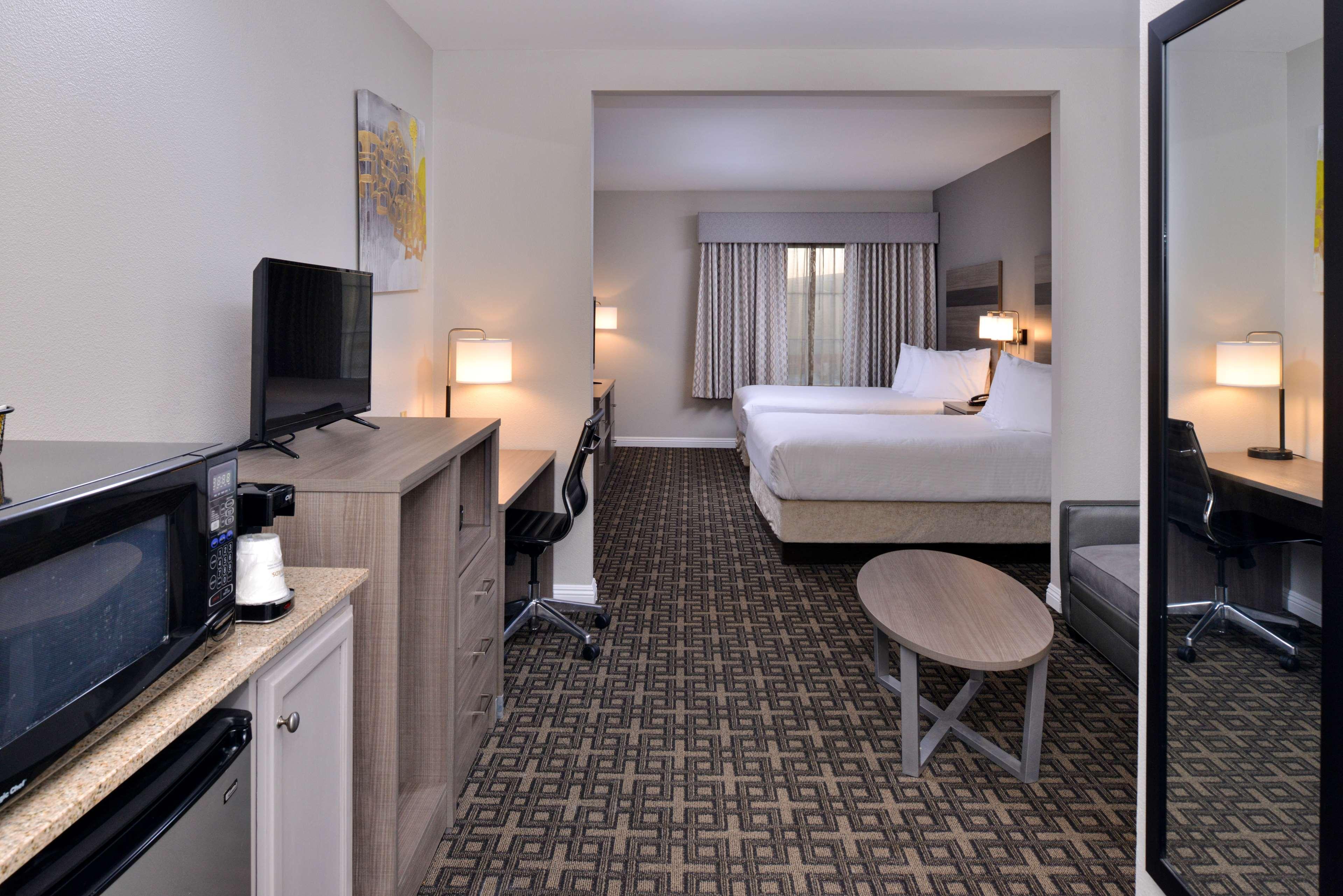 Best Western Kettleman City Inn & Suites Екстериор снимка