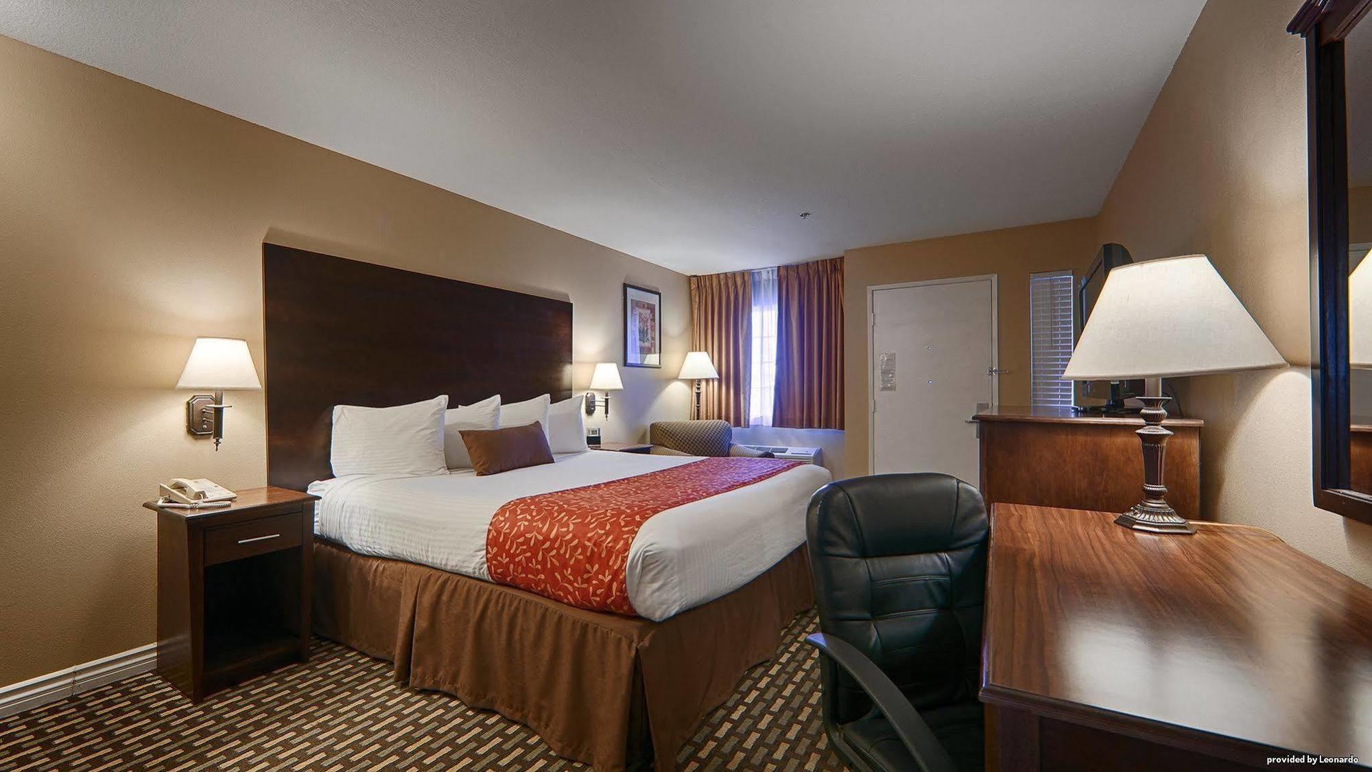 Best Western Kettleman City Inn & Suites Екстериор снимка
